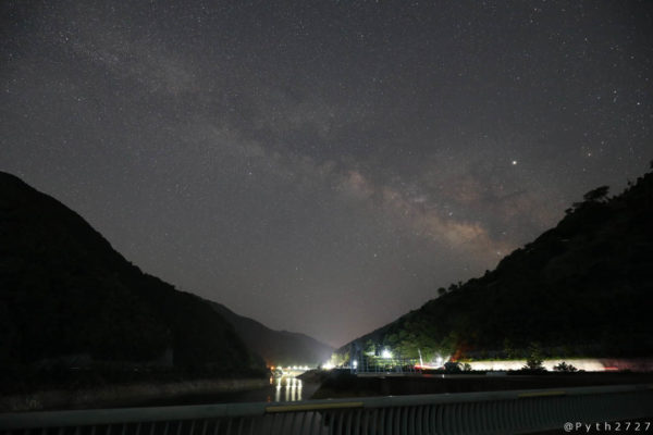 大滝ダムの星空