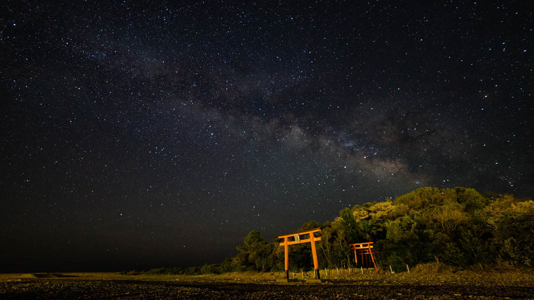 鈴島・孔島の星空・天の川を紹介します（和歌山県新宮市）【星景写真