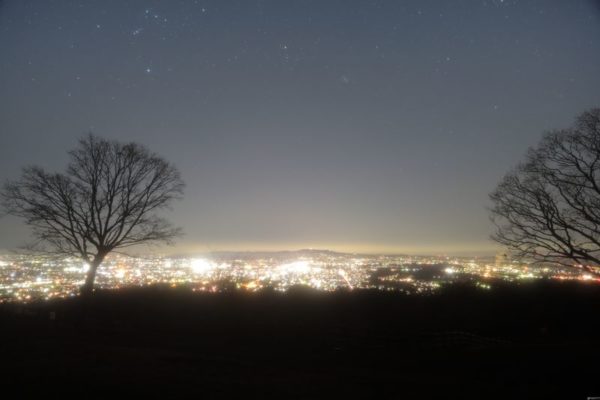 NiSi Soft nano GND(32)で撮影した若草山の夜景と星空