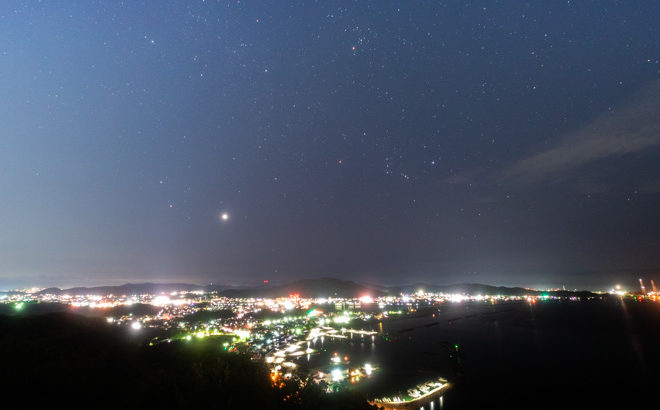 高津子山展望台の夜景と星空の撮影に行きました（和歌山県和歌山市）