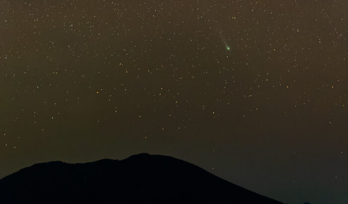 最接近前日のレナード彗星を撮影（2021年12月11日）